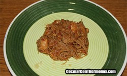 Fideos chinos con pollo y gambas Fideos-chinos-con-pollo-y-gambas
